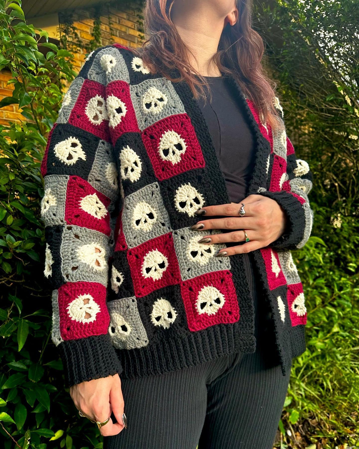 Granny square skull crochet pattern – gothic handmade sweater