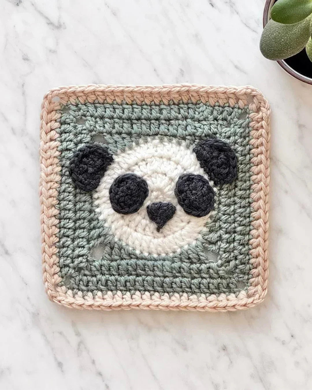 Baby Blanket Crochet Pattern with Animal Granny Squares